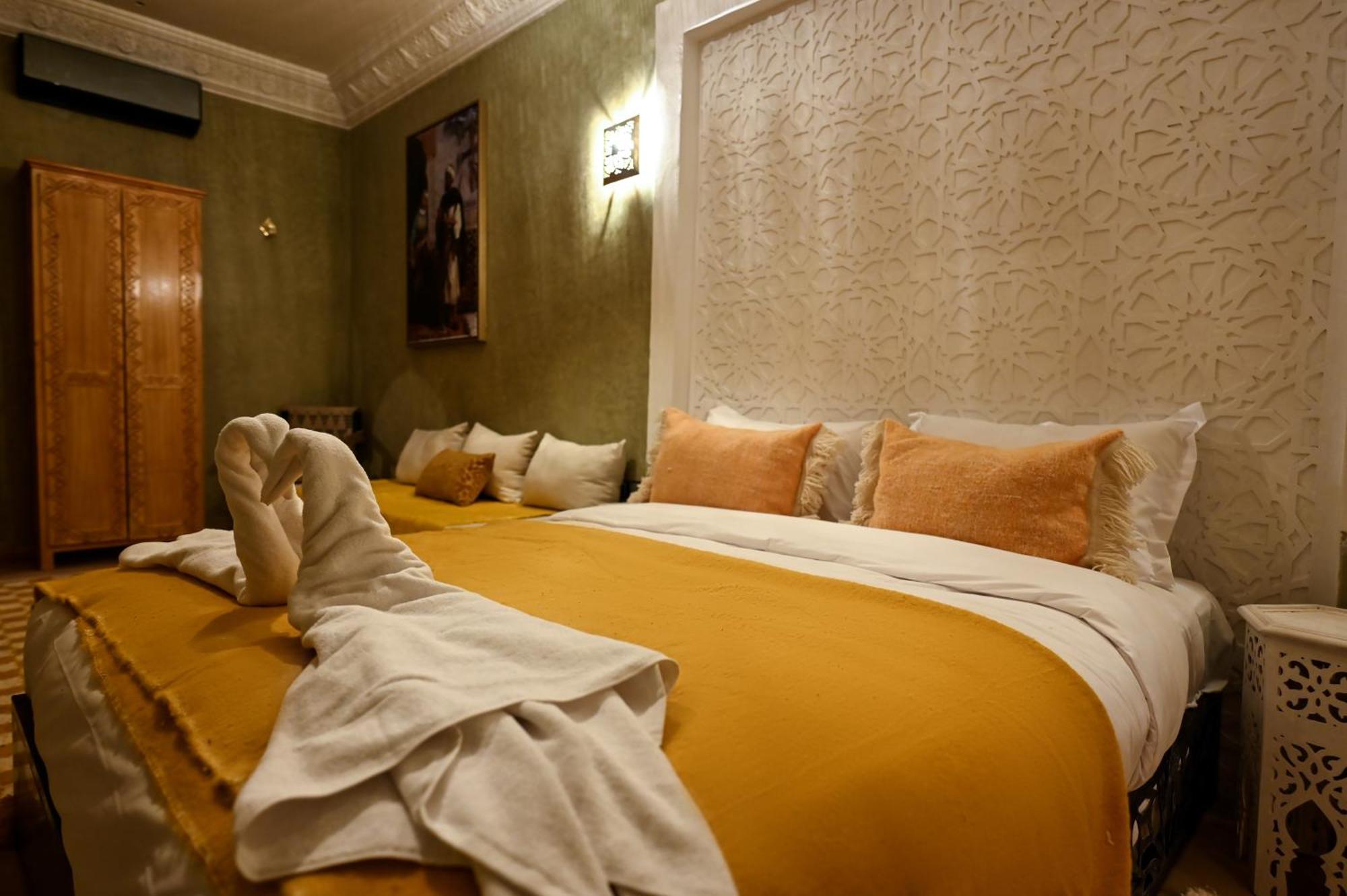 Riad Chez Henriette Μαρακές Εξωτερικό φωτογραφία