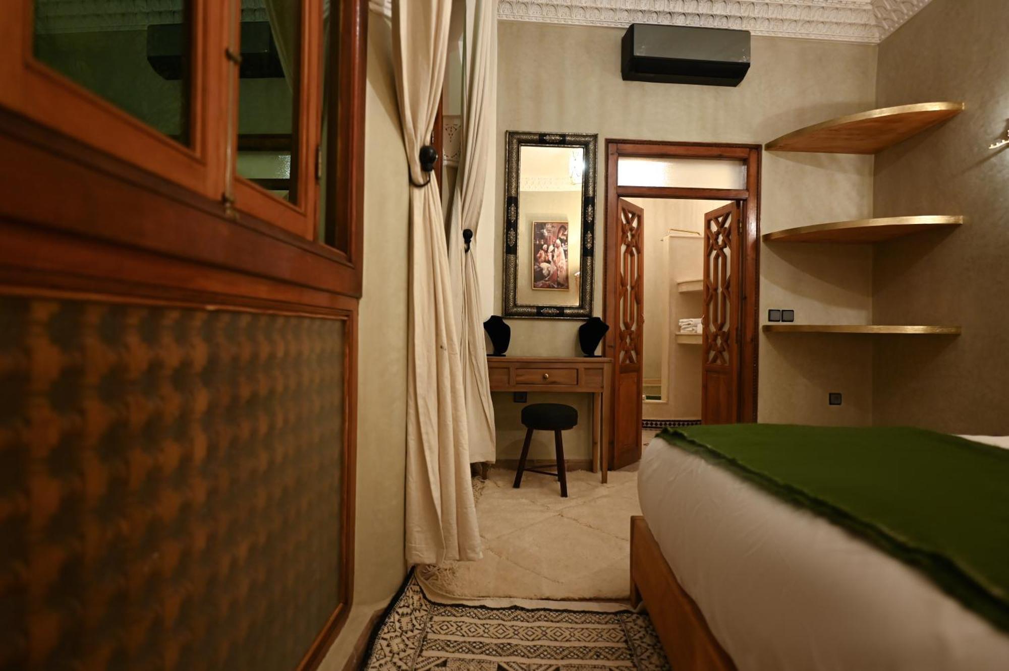Riad Chez Henriette Μαρακές Εξωτερικό φωτογραφία