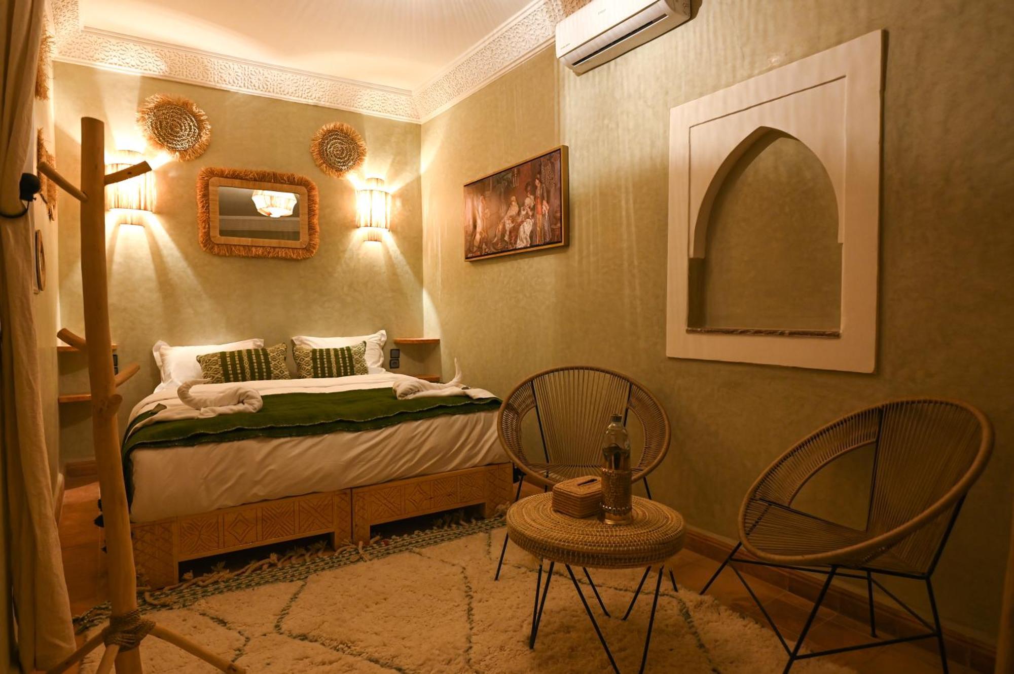 Riad Chez Henriette Μαρακές Εξωτερικό φωτογραφία